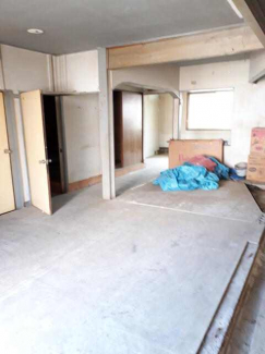 松山市中須賀３丁目の店舗一戸建ての画像