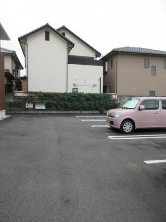 駐車スペースもあります