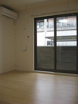 こちらの居間で趣味の時間をお楽しみください