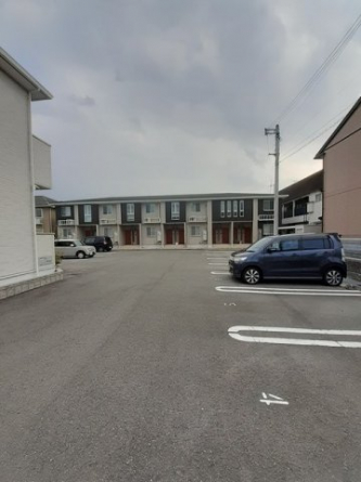 駐車場完備です