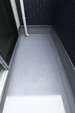 【バルコニー】