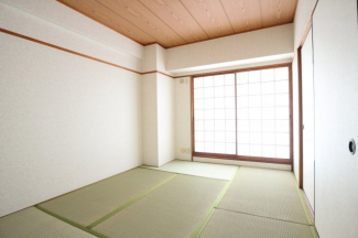 【寝室】