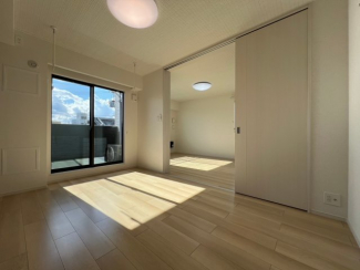 【居間・リビング】