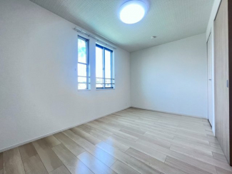 【寝室】