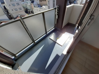 【バルコニー】
