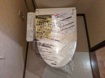 コンパクトで使いやすいトイレです