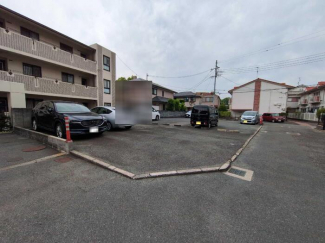 駐車場に車を止められます