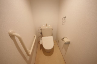 清潔感のあるトイレです