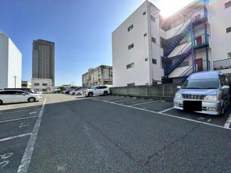 菊地モータープールの画像