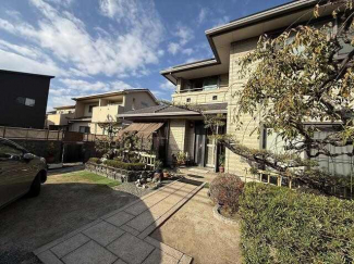松山市北井門１丁目の中古一戸建ての画像