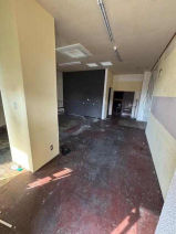 松山市柳井町２丁目の店舗一部の画像