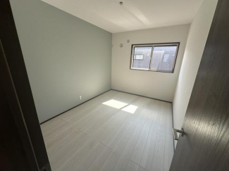洋室②　６帖　子供部屋に最適！