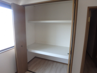 収納付きで住空間広々です