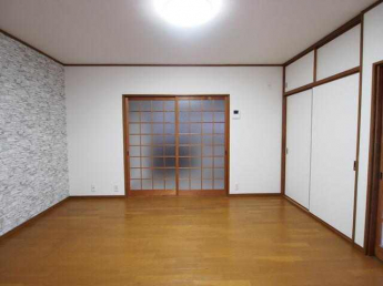 フリースペース付き平屋戸建（四番町２）の画像