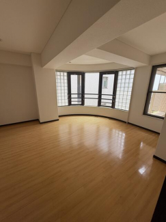 神戸市東灘区鴨子ヶ原１丁目のマンションの画像