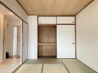 シュトラーセ泉の画像