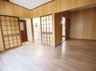 西山町ＶＶ　ＥＳＴ館の画像