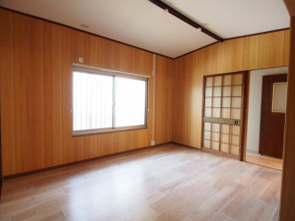 西山町ＶＶ　ＥＳＴ館の画像
