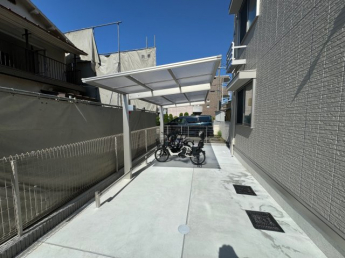 駐輪場です