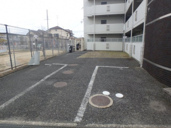 駐車スペースもあります