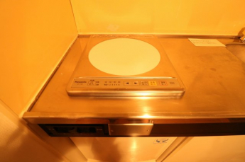 お写真は同物件別部屋です