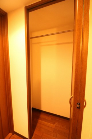 お写真は同物件別部屋です