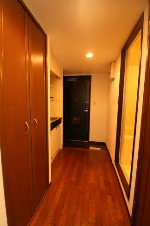 お写真は同物件別部屋です
