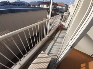 広々としたバルコニーです