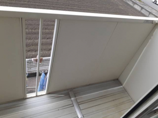 落ち着いた時間を過ごせるバルコニーです