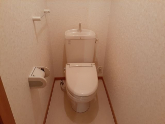 清潔感のあるトイレです