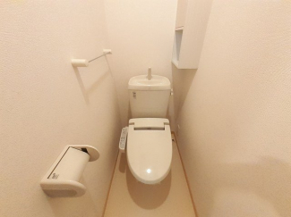 ゆったりとした空間のトイレです