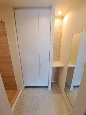 【玄関】