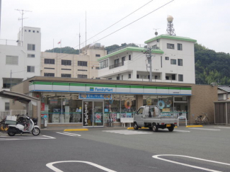 ファミリーマート八幡浜昭和通店まで483m