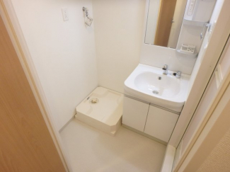 忙しい朝には欠かせない洗面所です