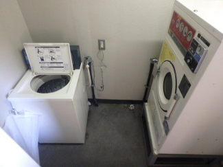 コインランドリー完備
