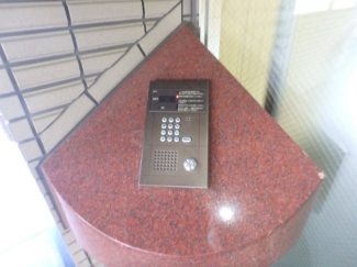 オートロックつきです