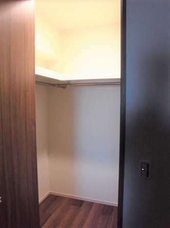 ウォークインクロゼット(洋室約6.5畳)