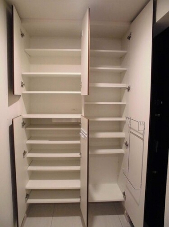 シューズボックス