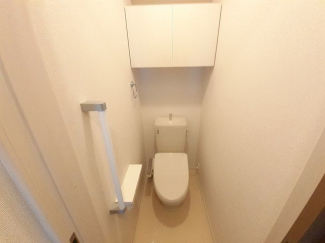 ゆったりとした空間のトイレです