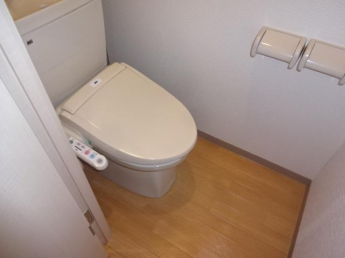 シャワー付トイレ