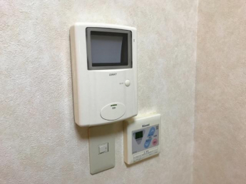 カメラ付インターホン