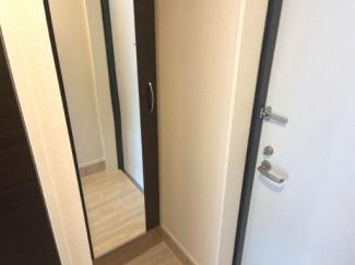 シューズボックス