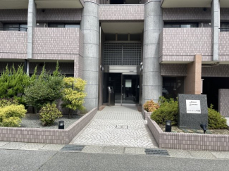 エントランスです