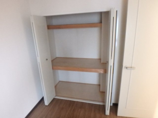 小物を収納するのに便利です