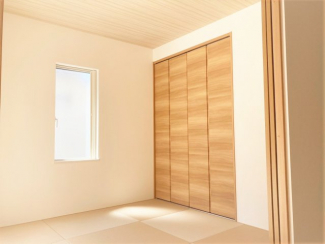 【弊社施工例】３帖の畳コーナーはご家族のくつろぎスペース　※実際の仕様とは異なります。