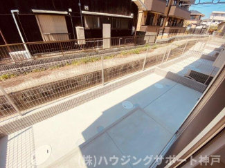【バルコニー】