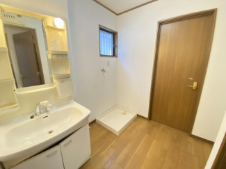 伊丹市御願塚８丁目の中古一戸建ての画像