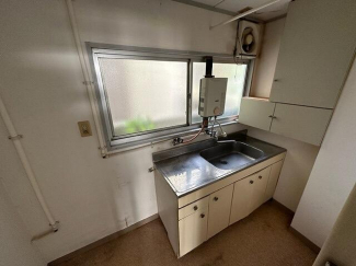 松山市福音寺町の店舗一部の画像