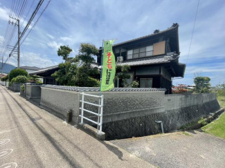 伊予市中村の一戸建ての画像