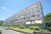 宝塚市中山五月台６丁目のマンションの画像
